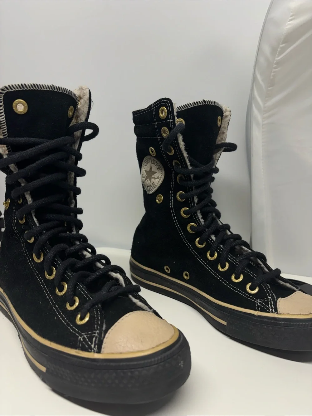 Converse Chuck Taylor All Star winter boots Men 4.5, Woman 6.5 Convertible 9in - Picture 2 of 6